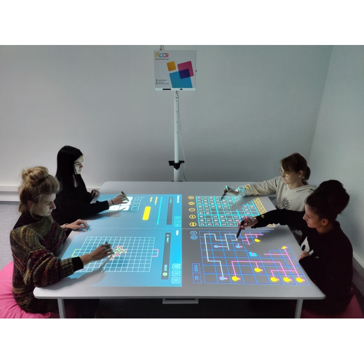 Stół i podłoga interaktywna SmartFloor 2in1 | Wyposażenie przedszkoli i szkół